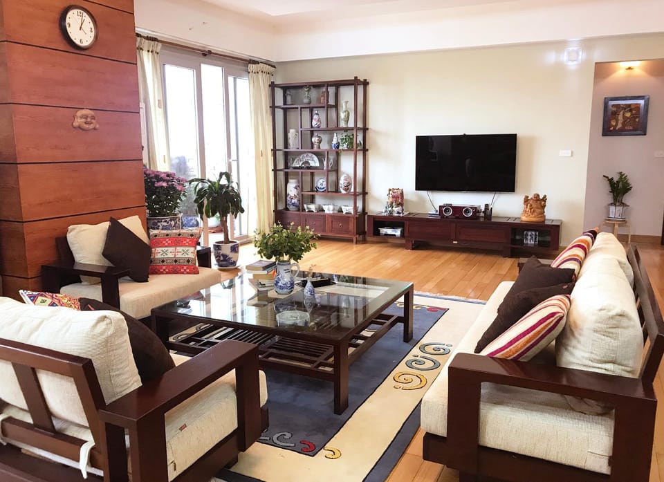 Porcelain home - Sunshiny*Spacious*Modern 2BR Flat Apartment in Hanoi
