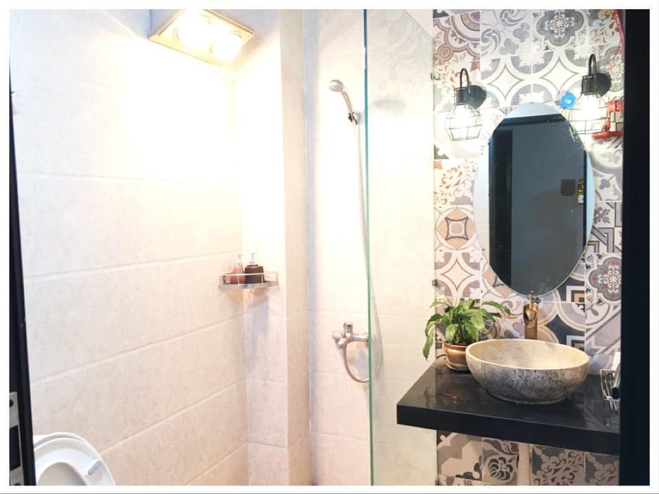 Windy House - A cozy nostalgic flat in Hoan Kiem Apartment in Hanoi