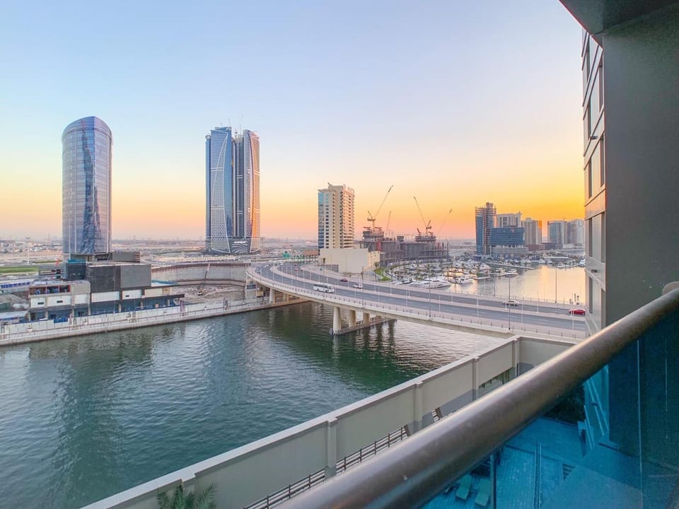 The Vogue 403   Apartment in Dubai