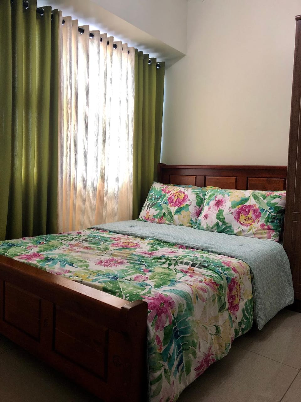 Horizon 101 - 48th floor 1 Bedroom Condominium Apartment in Lapu-Lapu City