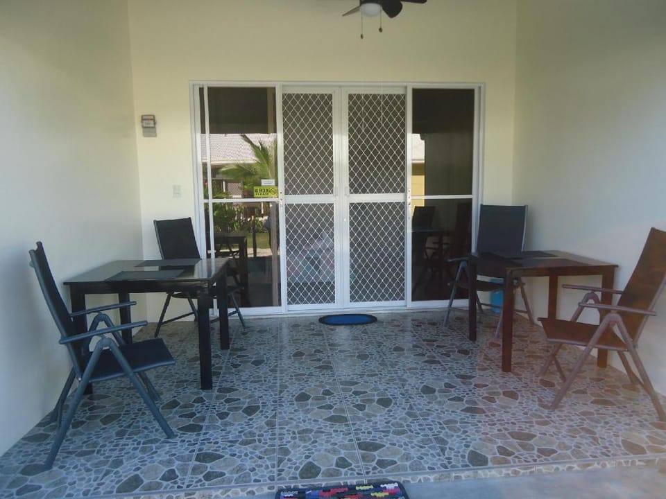 Mirka's Guest House Apartment 2 Apartment in Central Visayas