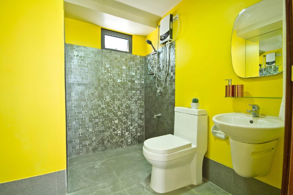 2 Bedroom Top View Condo Apartment in Lapu-Lapu City