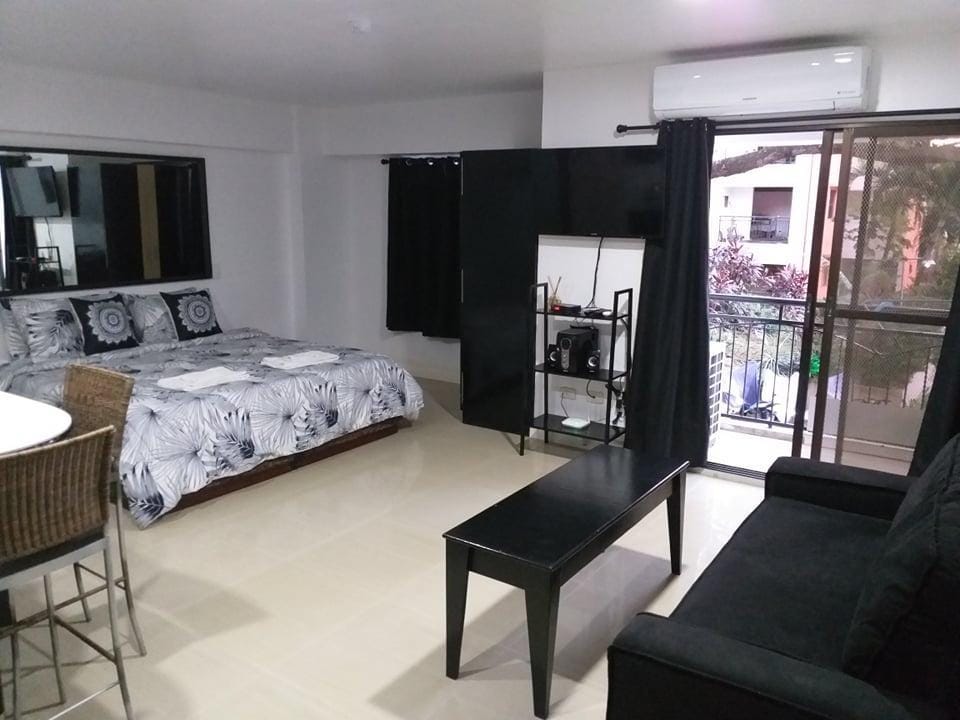 Stylish, Quiet, Cool and Convenient Studio Style Apartment in Lapu-Lapu City