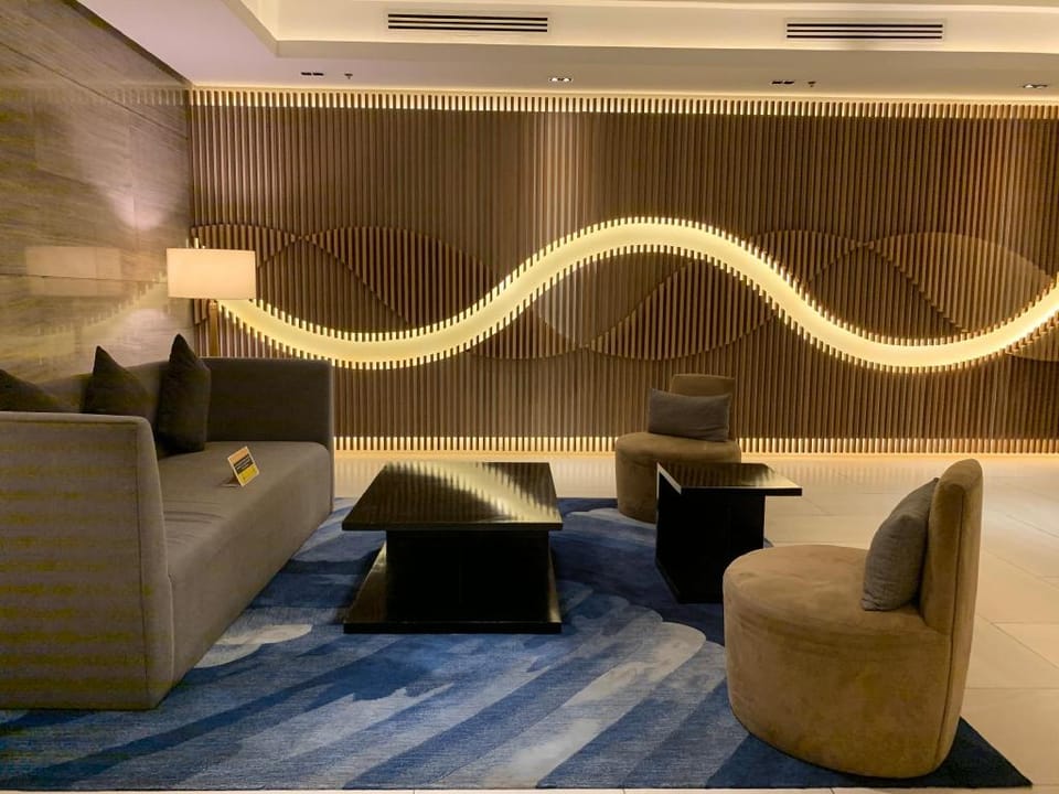 Mactan Newtown Deluxe Island Getaway Apartment in Lapu-Lapu City