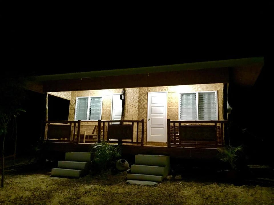Batiancilas Native apartelle with AC Vacation rental in Central Visayas