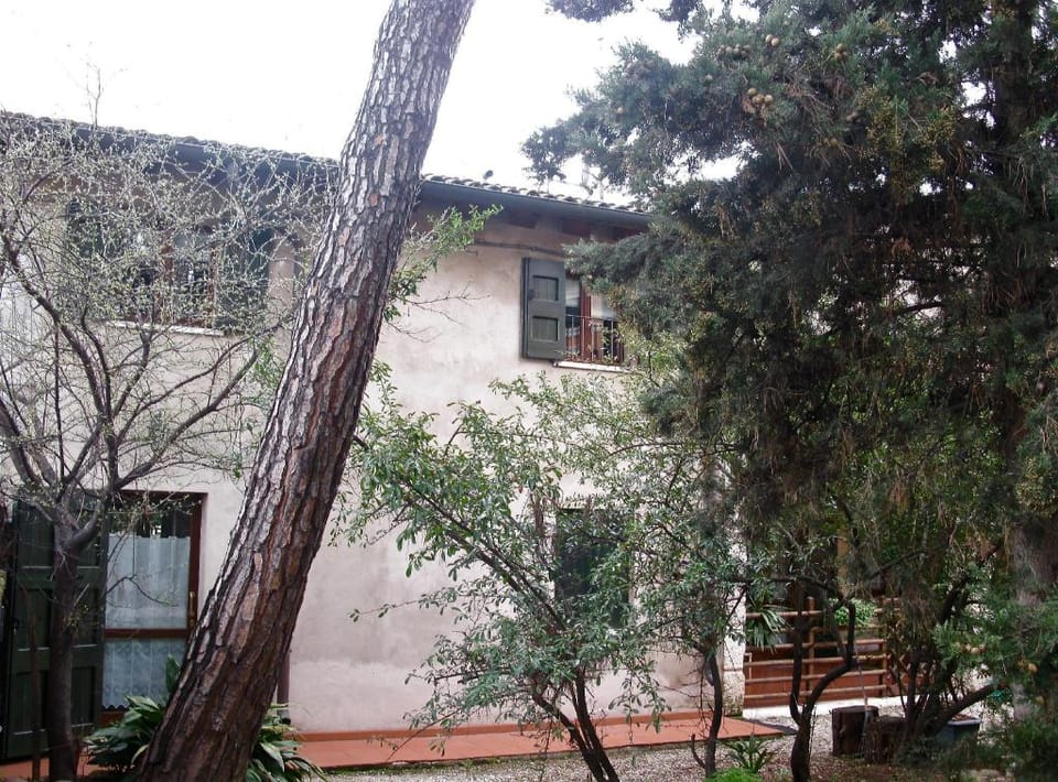 Corte Roveggia, monolocale Picasso Apartment in Verona