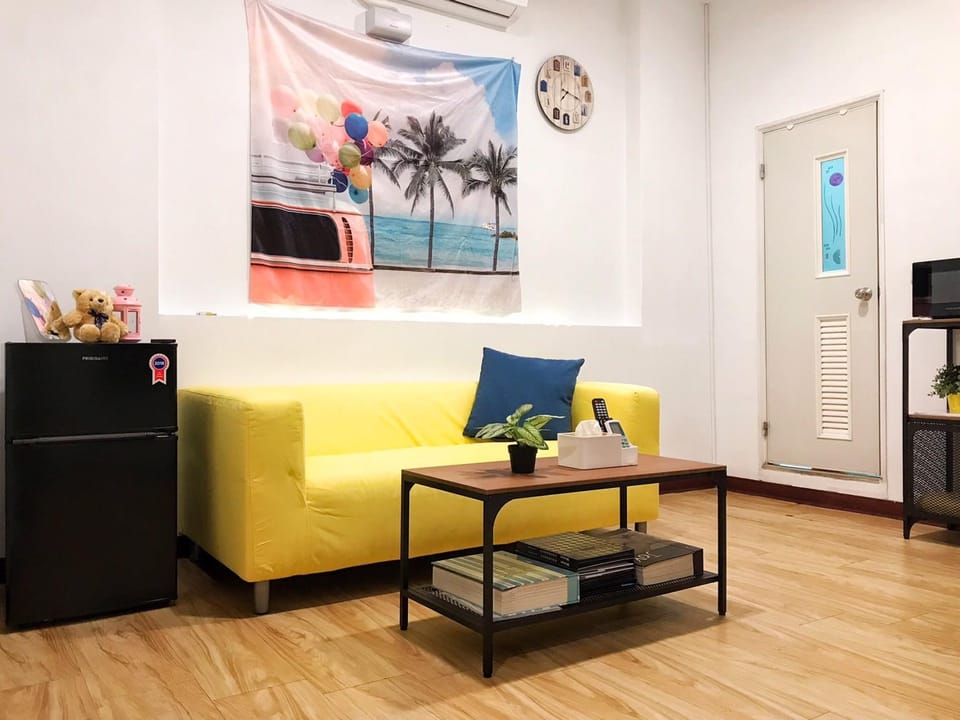 CD22 3 mins Ximen MRT Cozy apt. in Best Locatiion Apartment in Taipei City