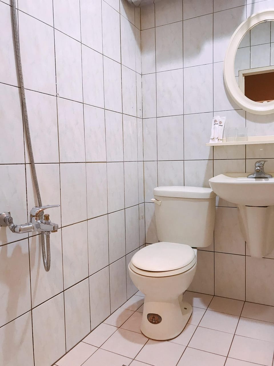 8 Minutes to Taipei Arena metro station Apartment in Taipei City