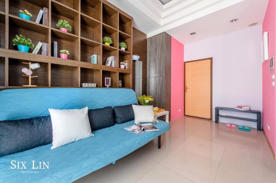 台北中山Sunny/新房優惠中/1-6人輕旅市區公寓 Apartment in Taipei City