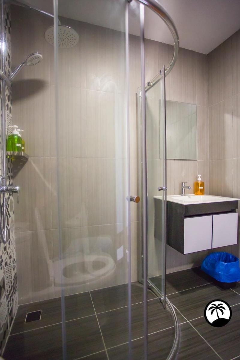 Paradise Suite Star Residence, Asiacity. 4 rooms Apartment in Kota Kinabalu