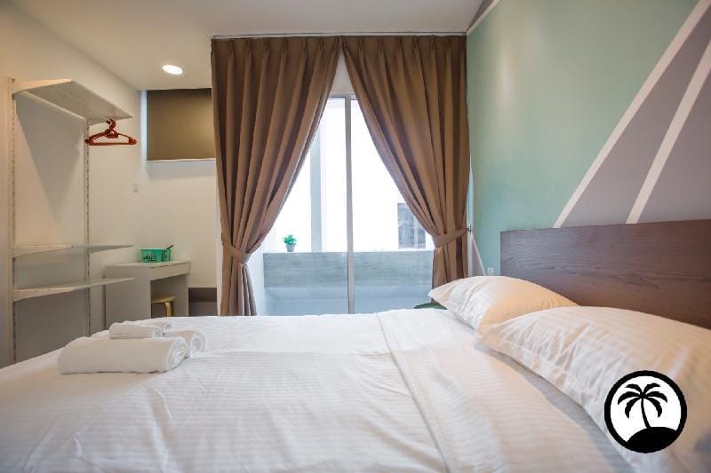 Paradise Suite Star Residence, Asiacity. 4 rooms Apartment in Kota Kinabalu