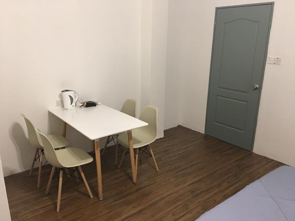 AJ Suite 203 Gaya Street City Center Apartment in Kota Kinabalu