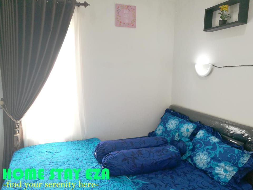 Family Homestay Eza - find your serenity here Vacation rental in Batu