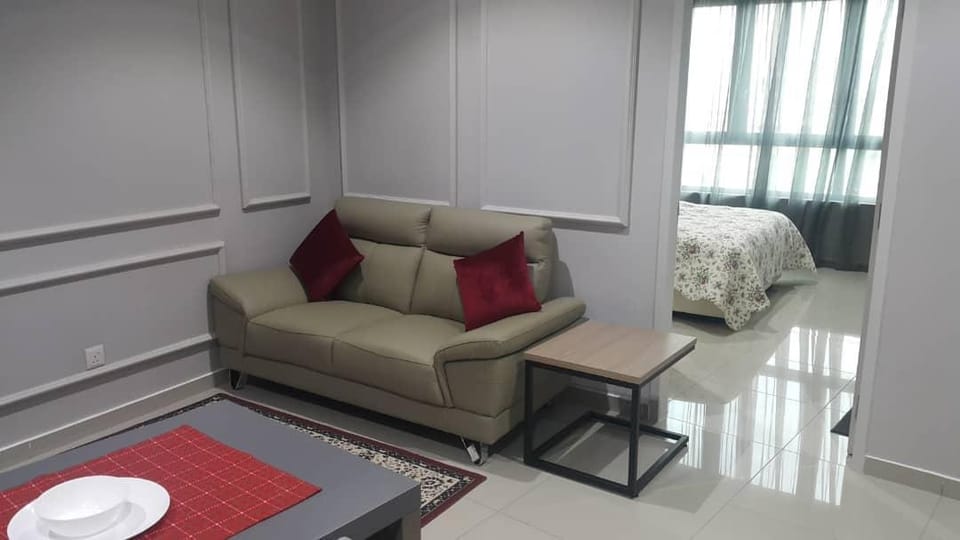 I-City [LUXURY] Hyde Tower - [with one parking] Apartment in Selangor, Malaysia