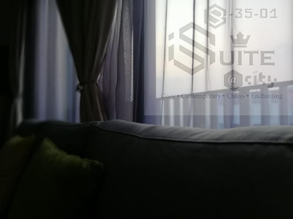 iSuite B-35-01 Duplex Penthouse w Panoramic SkyBar Apartment in Selangor, Malaysia