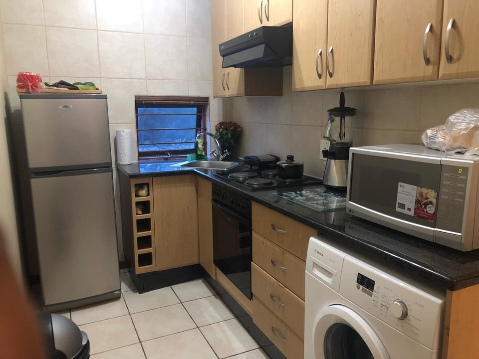 Executive Apartment-work traveller(FIBRE&NETFLIX)  Apartment in Sandton