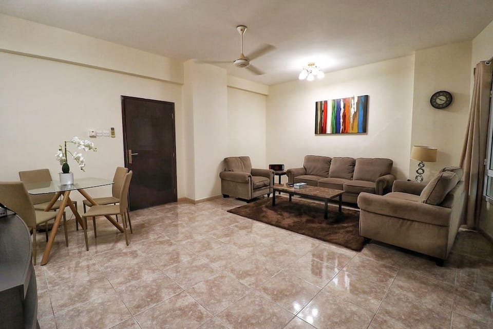 Spacious 2 bedrooms Apartment near grand Mall Apartment in Muscat