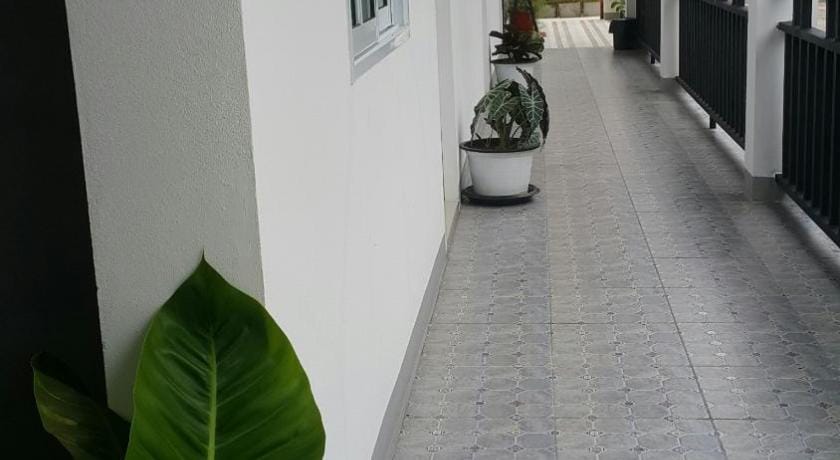patchy&PPraw family  Apartment in Laos