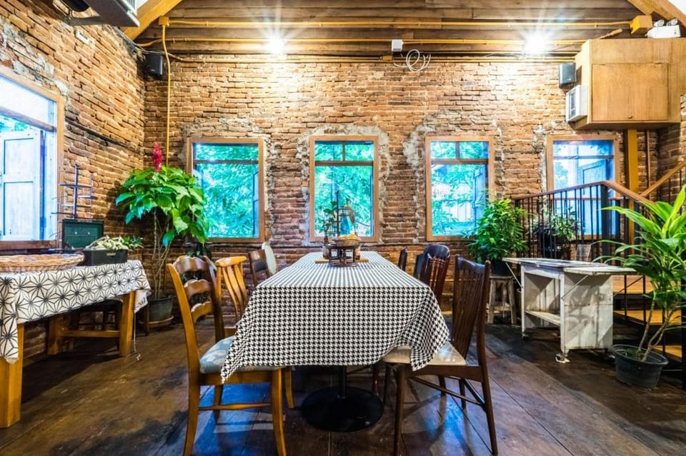 Historic Villa in Thapae/Nightbazaar Vacation rental in Chiang Mai