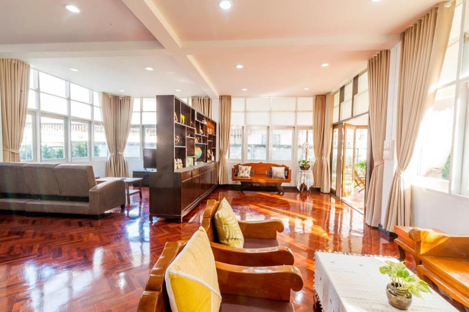  Bann Nai Wieng in Old town Free airport pick up  Vacation rental in Chiang Mai