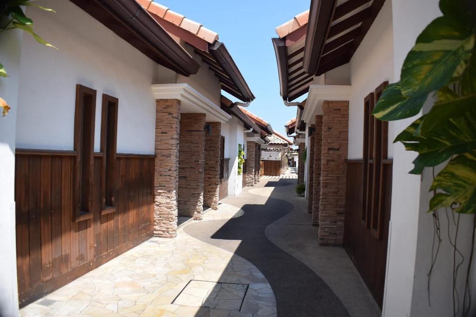 Alpine Private Unit Premium Pool Villa 2 PD Villa in Port Dickson