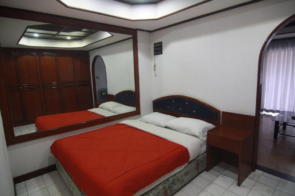 pattaya tower Room 205 Apartment in Pattaya City
