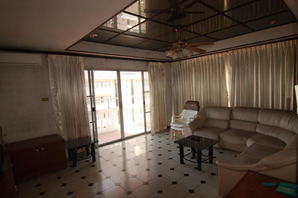 pattaya tower Room 802 Apartment in Pattaya City