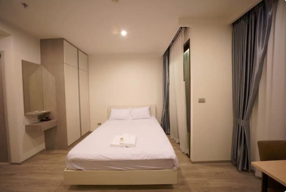 Aeras Beachfront Pattaya  Apartment in Pattaya City