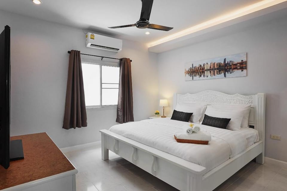 Gala Express Villa Villa in Pattaya City