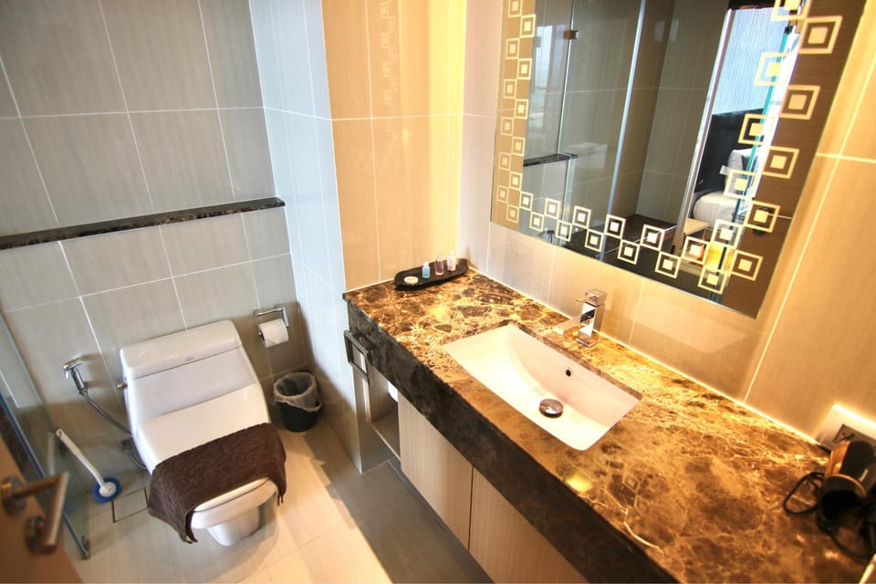 Palm Wongamart Pattaya The Private Beachfront! Apartment in Pattaya City