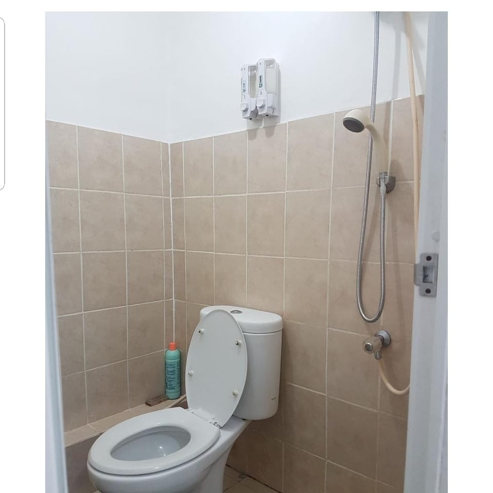 2 Bed Room Plus Sofa Bed, Budget and Fast Internet Apartment in Jakarta