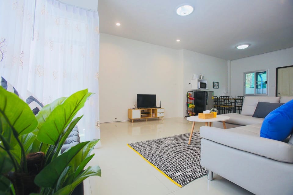 New brand 5mins walk to Greenway NightMarket Vacation rental in Thailand