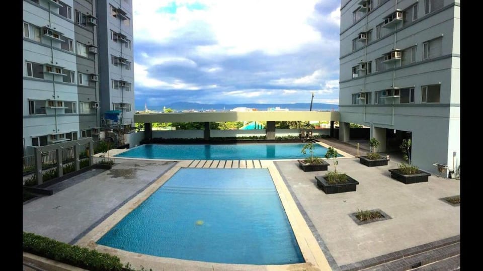 Homey Comfy CondoTel - Avida Towers Apartment in Davao City