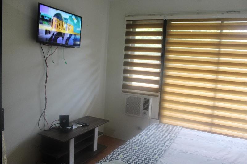 ONE OASIS A4 FREE POOL  BACK OF SM MALL DAVAO Apartment in Davao City
