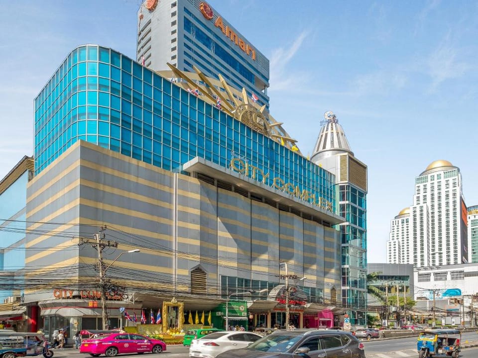 Family Hub @ Pratunam 6 – Group Stay + Free Pickup Apartment in Bangkok