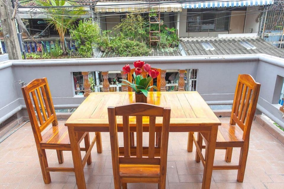 2 bedroom House in Sukhumvit 81 Vacation rental in Bangkok