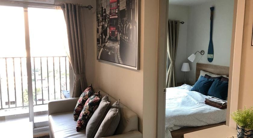 Cozy Living in Bangkok 60m to MRT near chatuchank Apartment in Bangkok