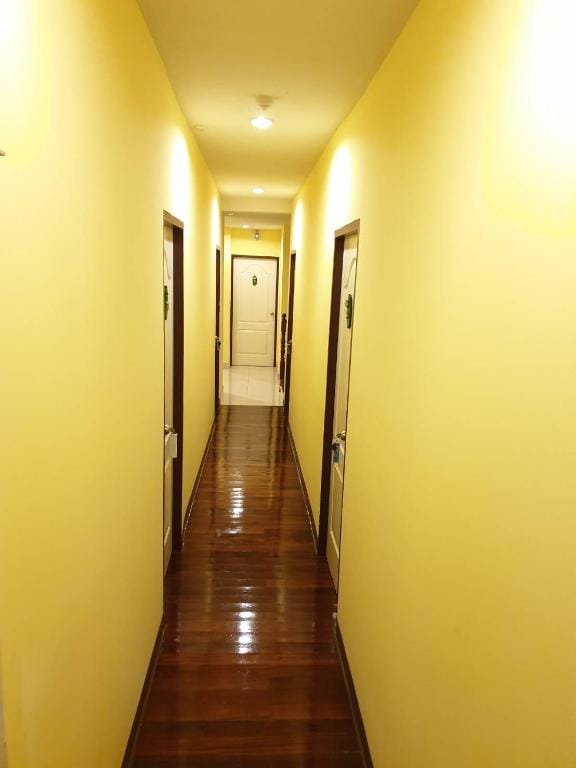 PAPERMOON Bed and Breakfast in Bangkok