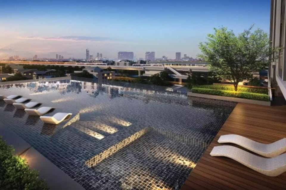 IDEO S115  0 meters from BTS long-term rental Apartment in Bangkok