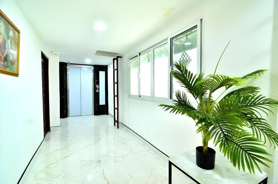 Papa Ji Hotel and Restaurant Bed and Breakfast in Bangkok
