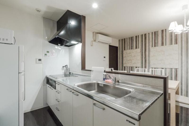 Crice Hotel Apartment in Osaka
