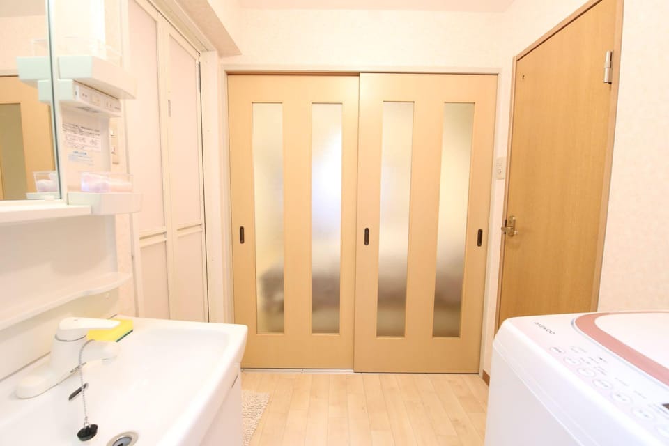 2-8ppl*4 D-bed hse near JR*Dobutsuenmae*2 P-wifi Vacation rental in Osaka