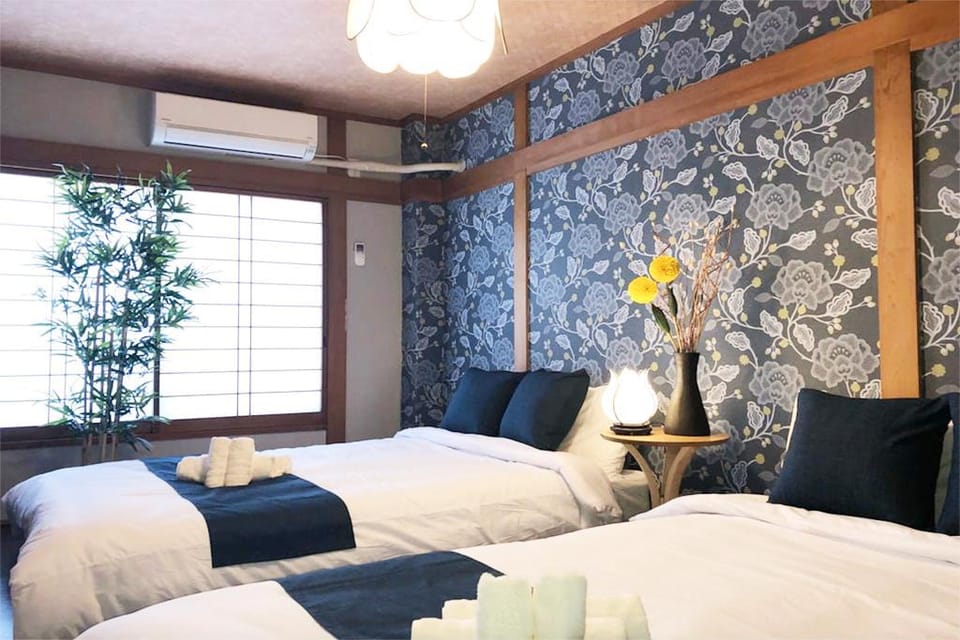 3 Floor House near Universal Studios for 18 guests Vacation rental in Osaka