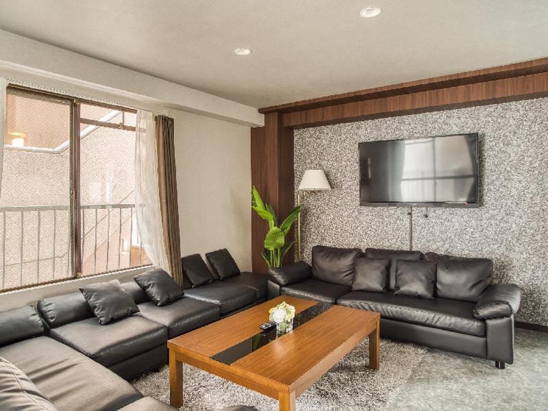 EG43  Elizabeth Garden Nippombashi Apartment in Osaka