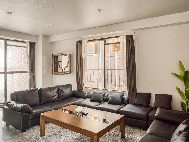 EG43  Elizabeth Garden Nippombashi Apartment in Osaka