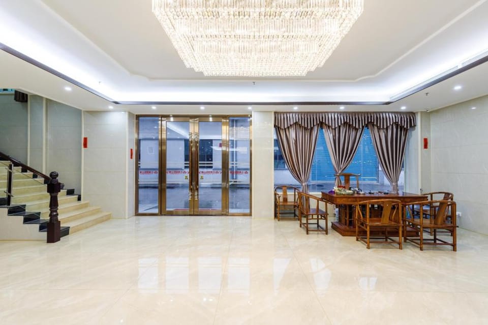 Cozy Suite -套房|晚上9点至早上7点通宵接送机|白云机场&融创&万达&北站 Apartment in Guangzhou
