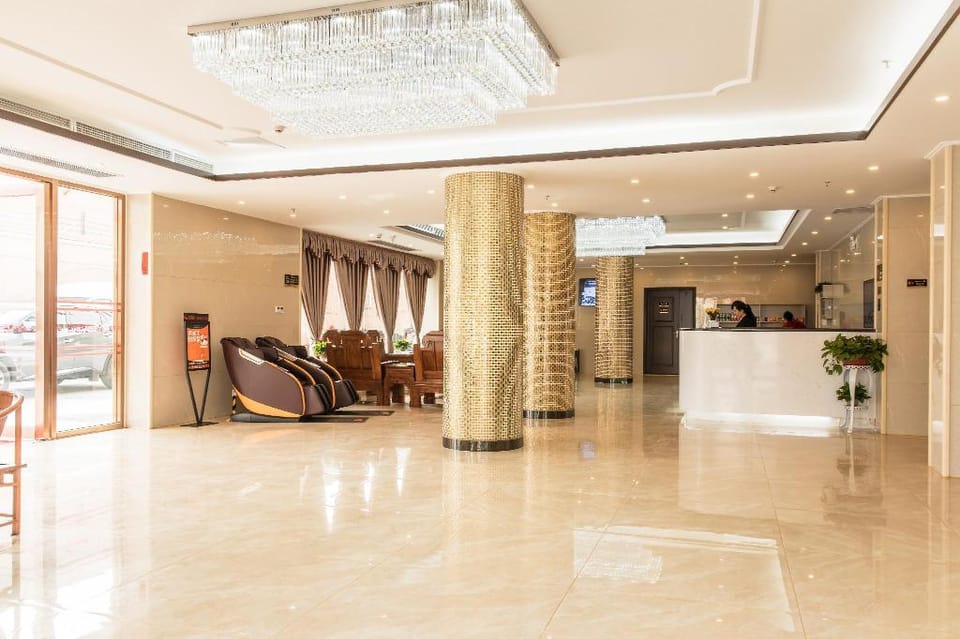 Deluxe three-bed room-三床房|晟悦宿|晚上9点至早上7点通宵接送机|白云机场 Apartment in Guangzhou