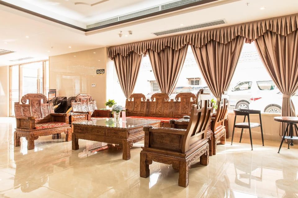 Deluxe three-bed room-三床房|晟悦宿|晚上9点至早上7点通宵接送机|白云机场 Apartment in Guangzhou