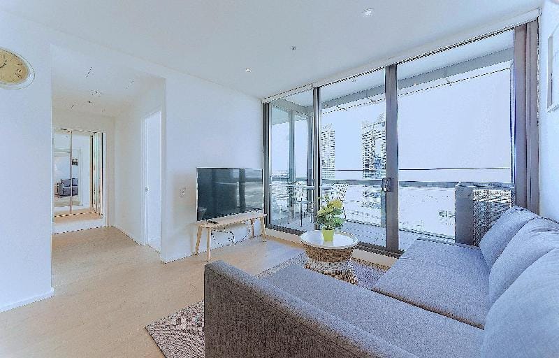 Brilliant Victoria Harbour Waterfront Apartment Apartment in Melbourne