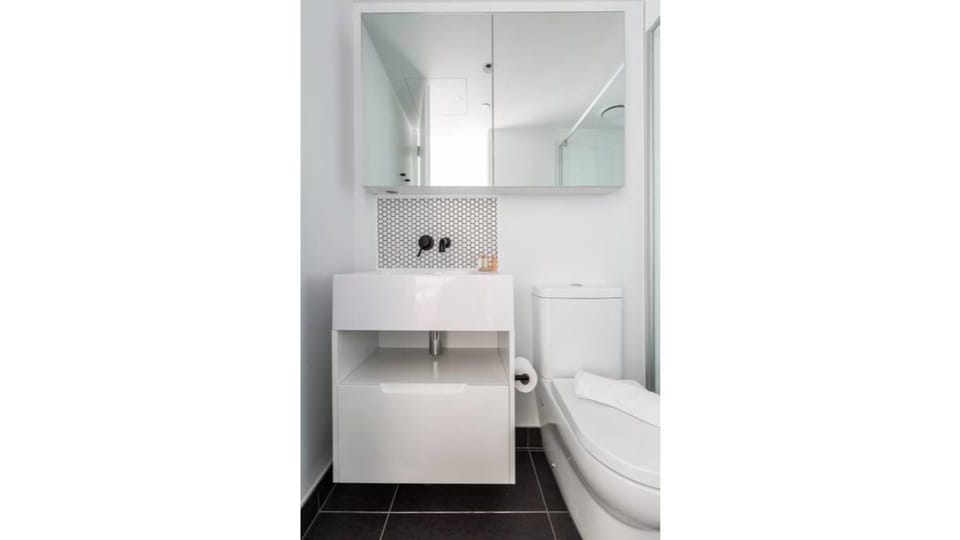 City Living 1BR Steps from QV & Melbourne Central Apartment in Melbourne